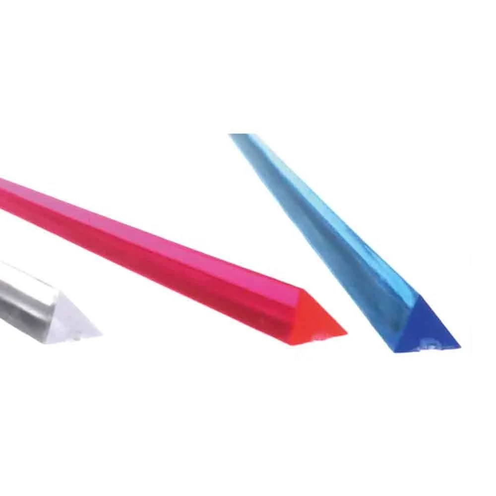 Hotel Supplies Food Grade 9 cm Triangular Plastic Fruit Skewers