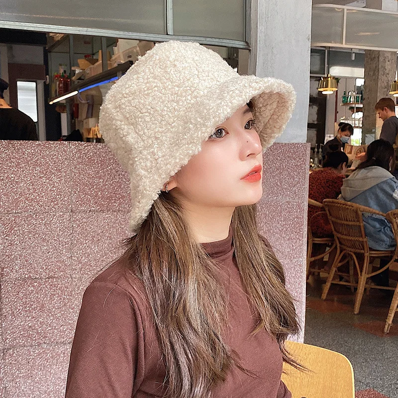 Wholesale Artificial Lambs Wool Women Casual Winter Warmer Bucket Hat Warm Hats Cloche Faux Fur Fisherman Cap for Women