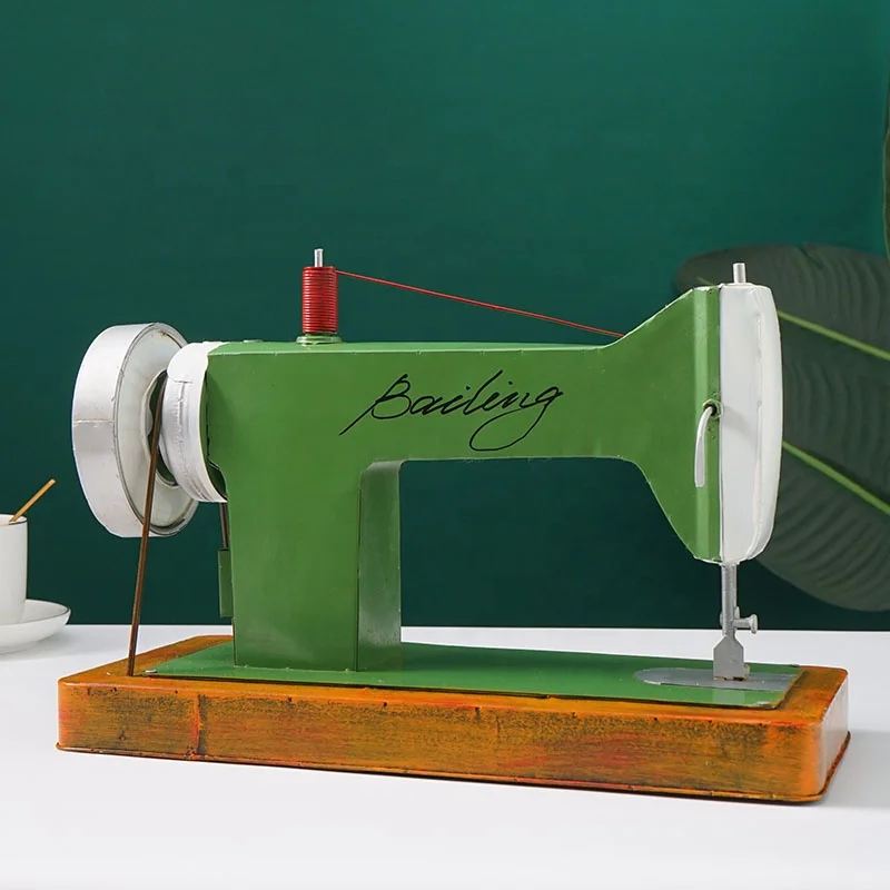 CY058 Vintage Metal Sewing Machine Ornaments Figurine Retro Crafts Old Furniture Sewing Machine Miniature Home Decor Gifts