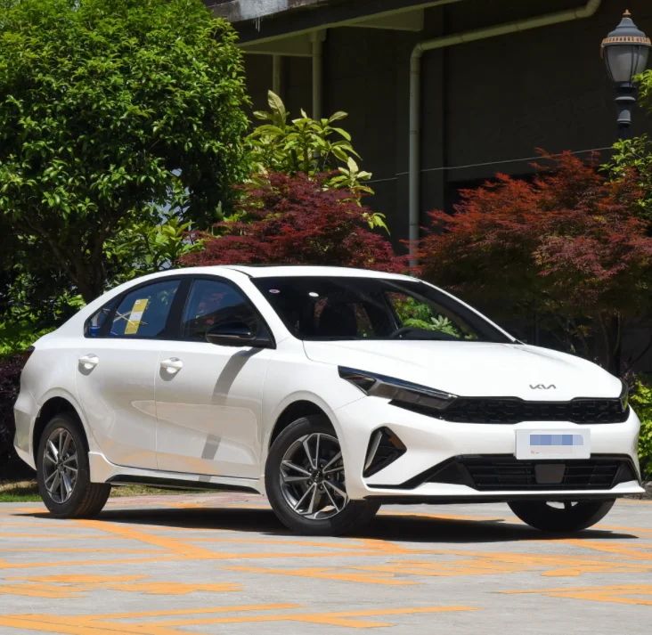 Khorgos Cheap Price Kia K3 Small Suv China Sports Used New Cars 5 Passenger Vehicle 4x4 Gasoline Kia Forte Cerato Crossover Suv