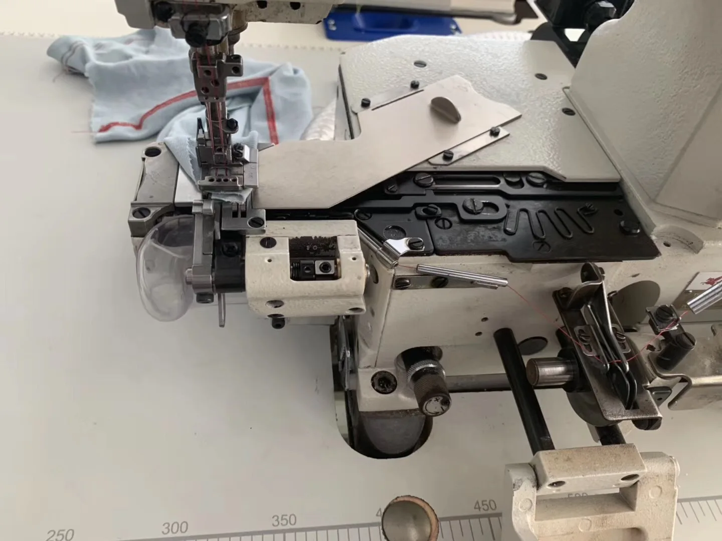 Small Cylinder Bed Used Pegasus W200 Interlock Stitch Machine Industrial Sewing Machine With Low Price