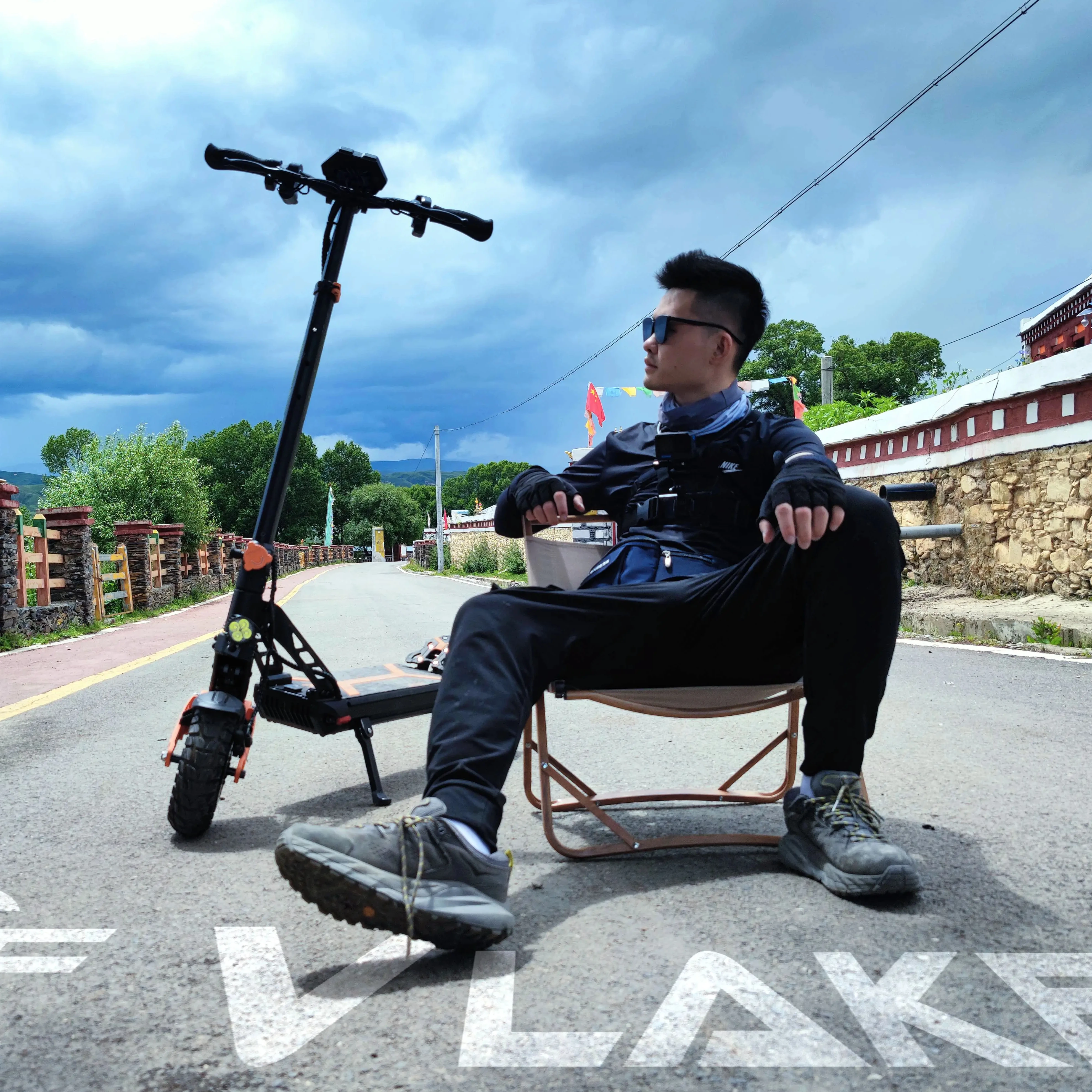 Unigogo Oem G2 Max 48V 600W 55Km/H Urban Two Wheels Small Folding Safety Electric Scooter For Adults