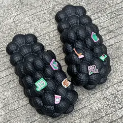 Personalized Beach Summer EVA bubble Slippers with charm pins Slides Soft Ladies Men Women Fashion Lychee Air Bubble Slides