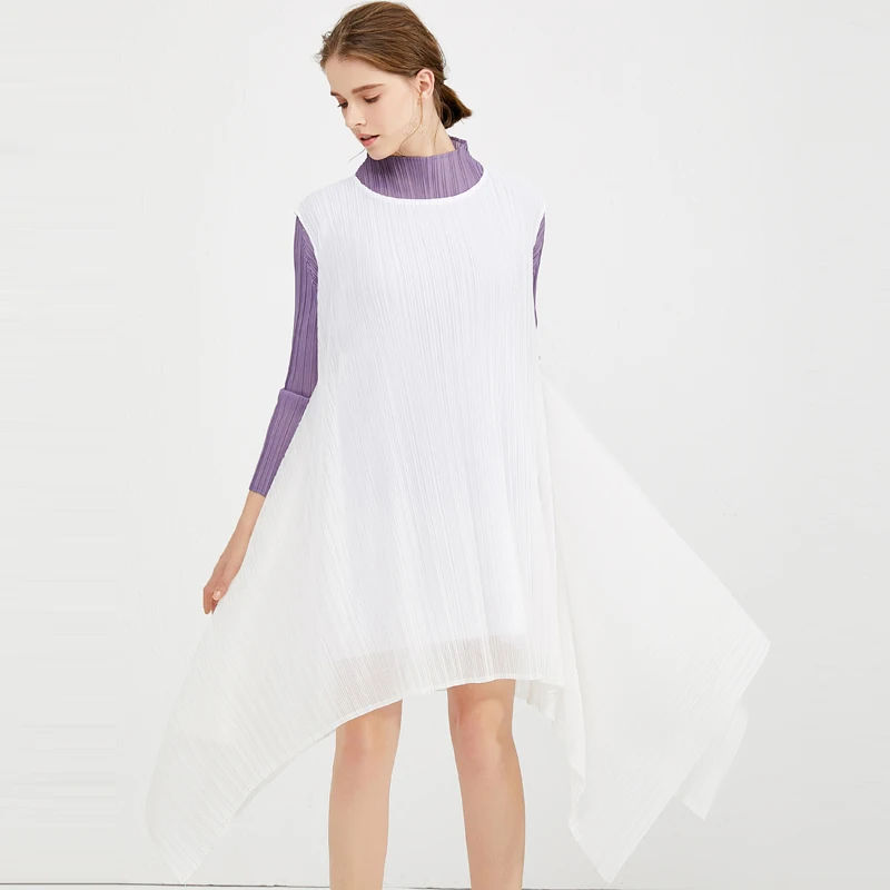 White light and thin sleeveless o-neck irregular coat 2023 new product