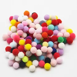 300 шт./пакет мягкая и пушистая; Верх: помпоны-10 мм Плюшевые Pom Poms мяч 1 см