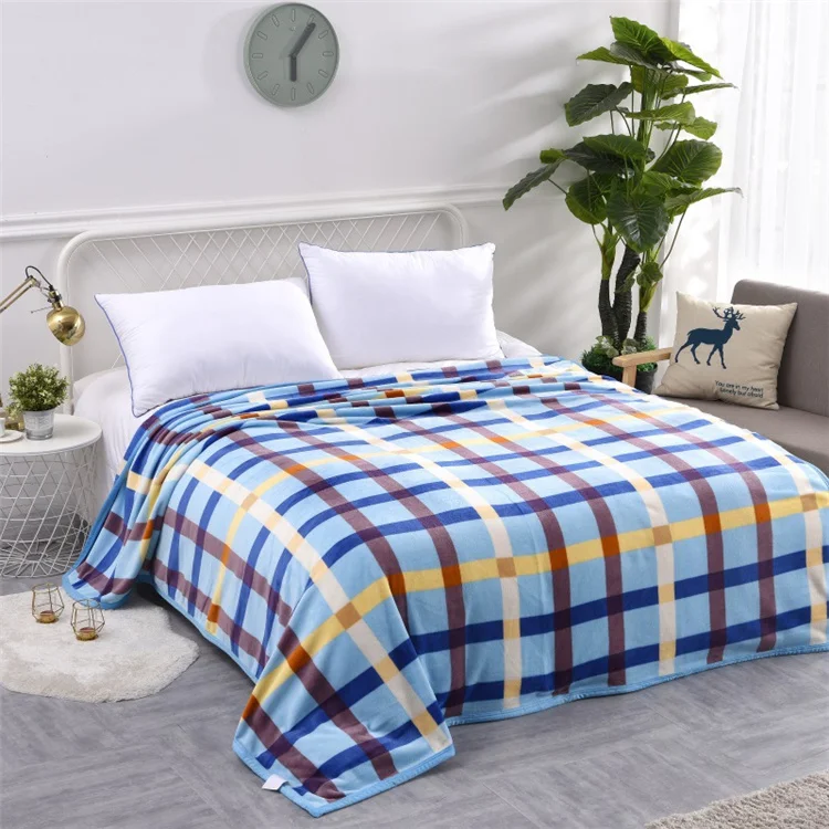 Wholesale Large Size Printed Deer 100% Polyester Blanket For Winter