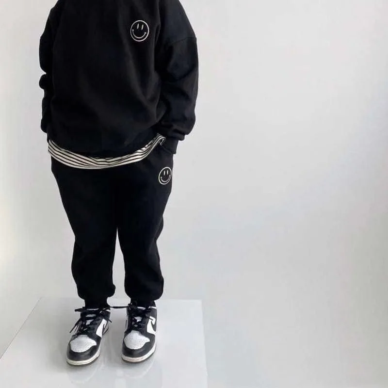 Popular Korean style Newborn Baby Clothes Set Cotton Toddler Tracksuits Long Sleeve Smile Baby Kids Clothing