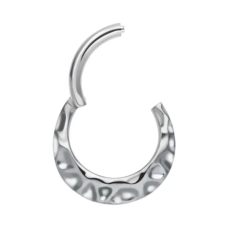 New Giometal ASTM F136 Titanium Piercing Wholesale Septum Clicker Ring Nose Jewelry Tragus Daith Body Jewelry Piercing Earrings
