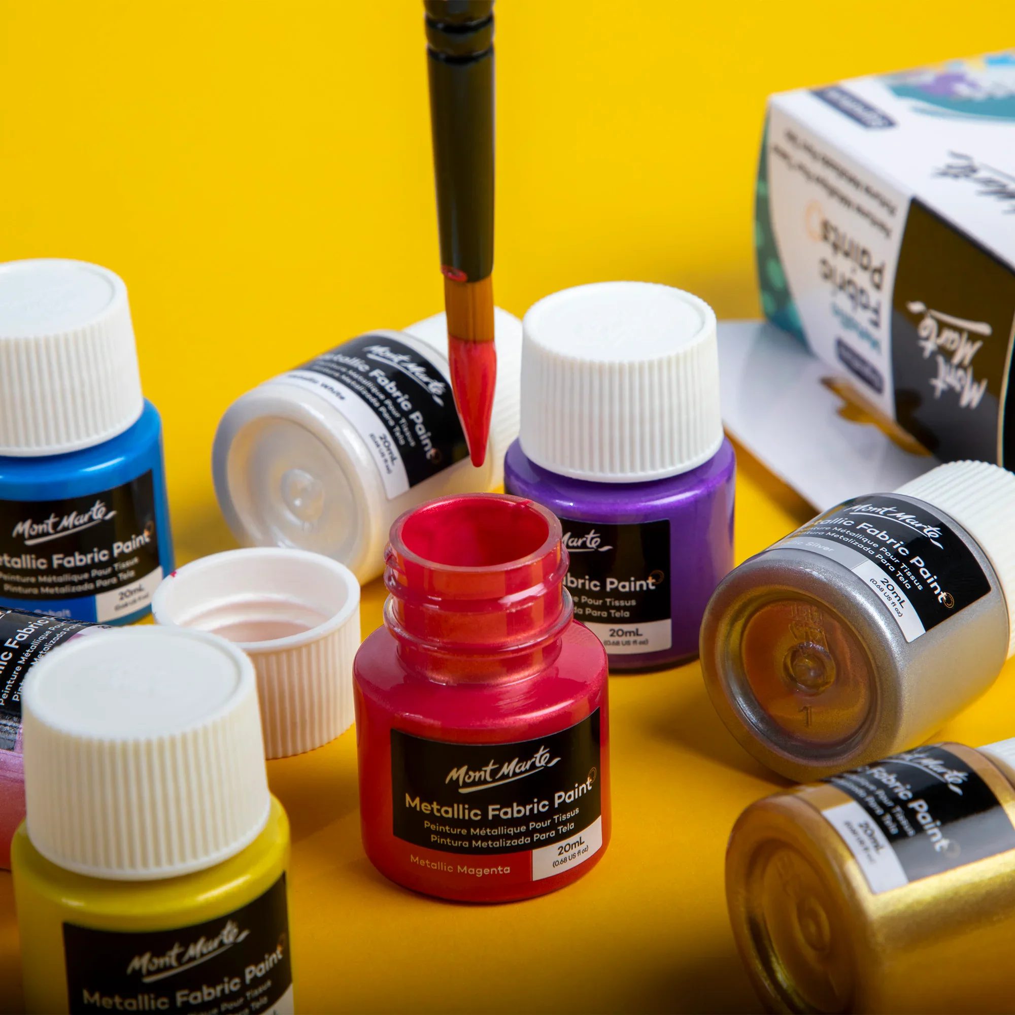 Mont Marte Metallic Fabric Paint Set 8pc x 20ml
