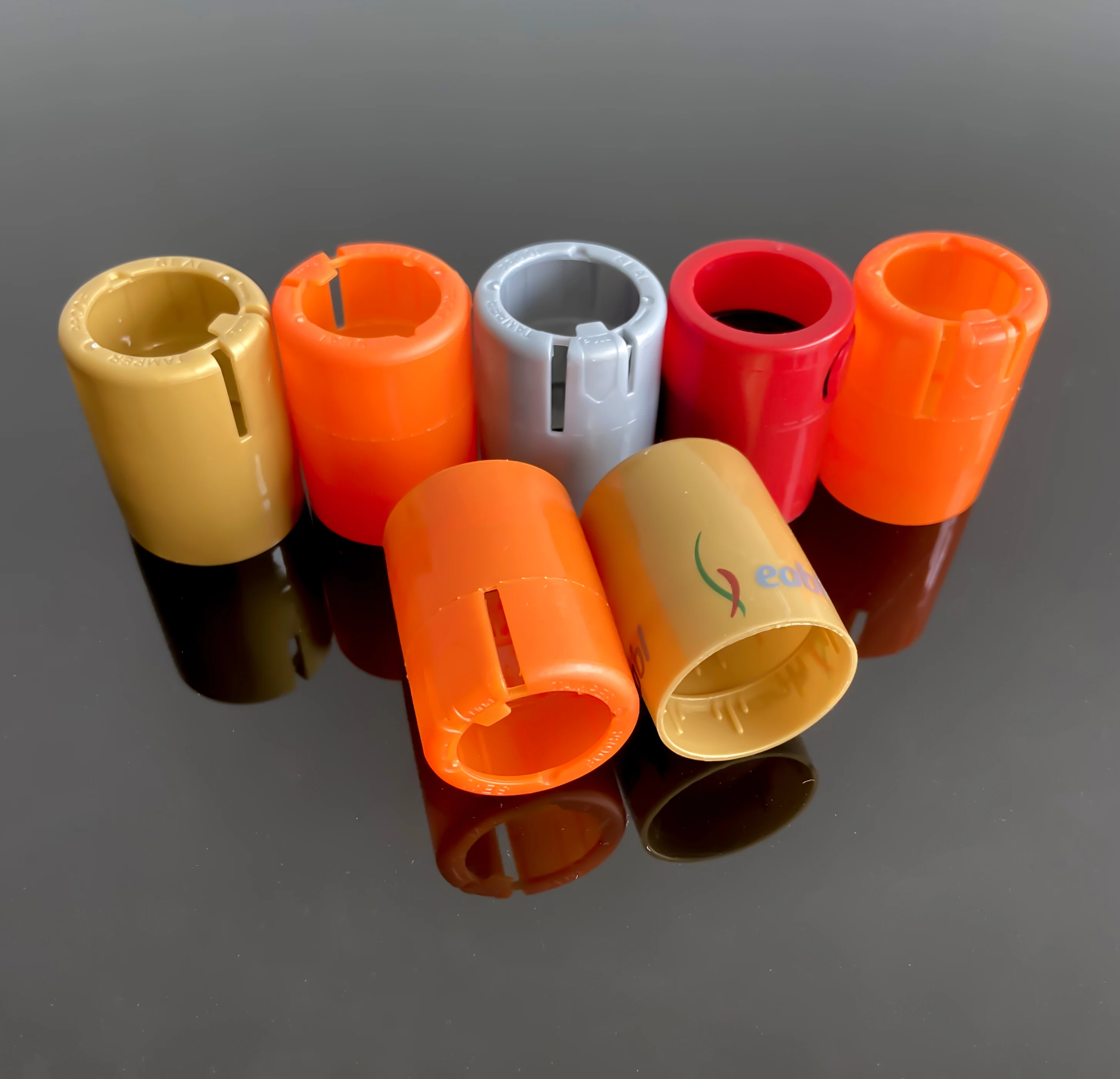 Vodka Wiski tutop plastic PE ropp screw pilfer proof closure cap for liquor bottles