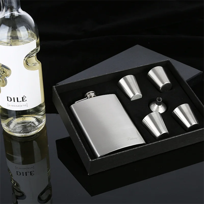 Custom luxury 304 stainless steel hip flask sublimation premium 4oz 6oz portable hip flasks set