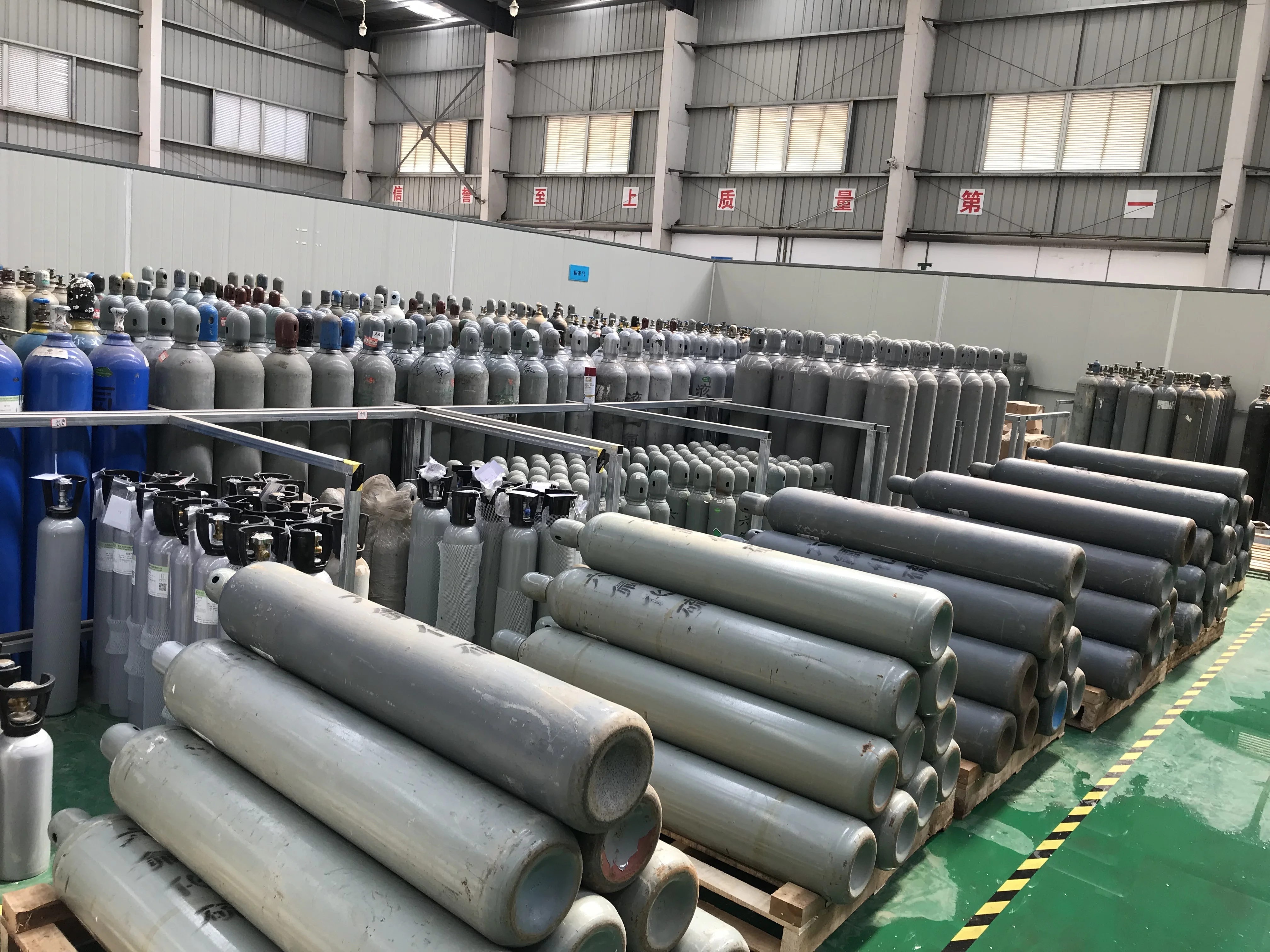 Carbon Tetrafluoride cf4 gas r14 Price details