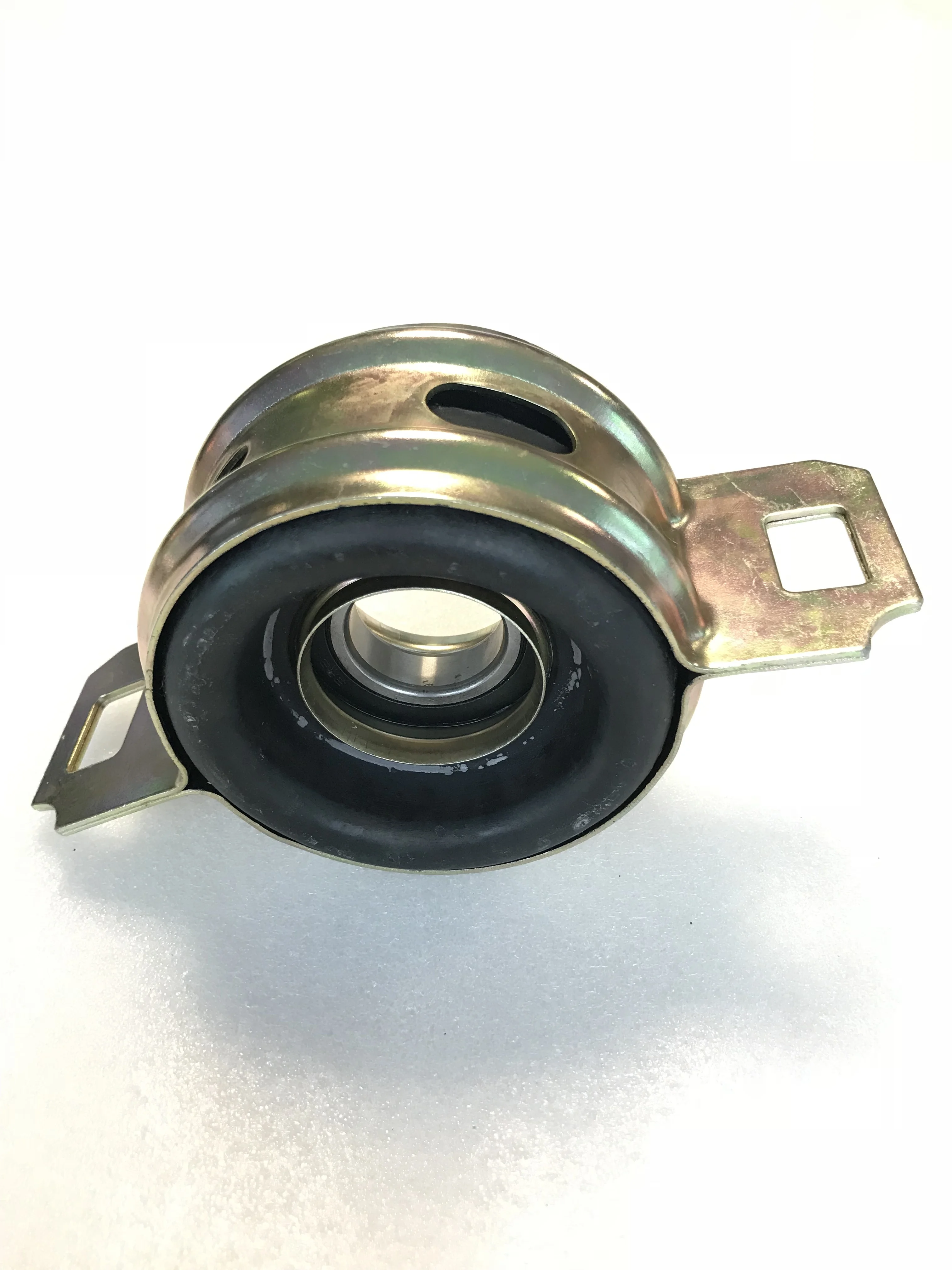 OE No. 37230-22042 Driveshaft Center Support Bearing for Toyota Cressida MX30/40/60 RX30/40/60 LX60 1976-1984