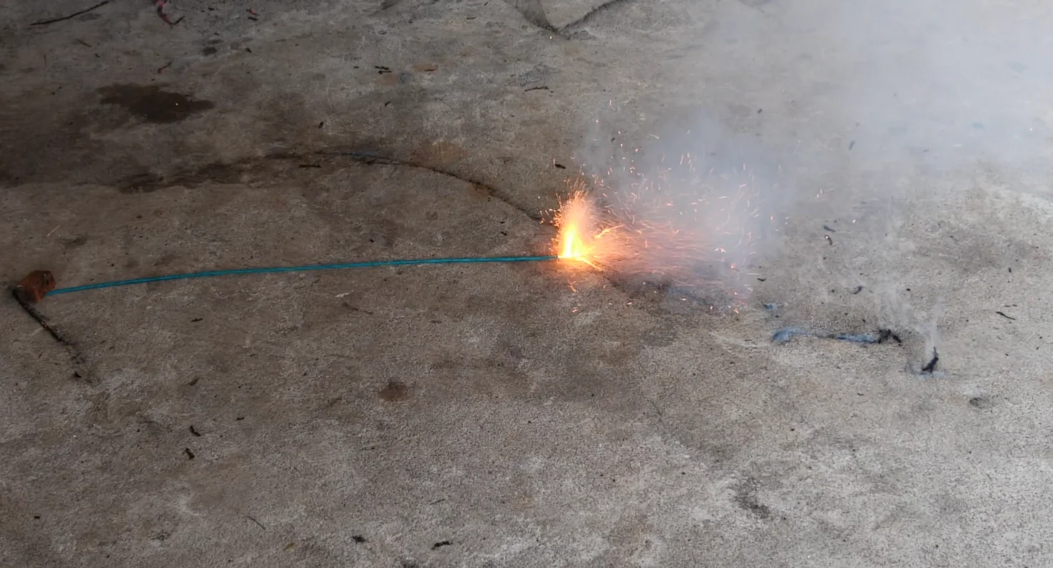 Professional fire cracker fire works combined roll fuse rope