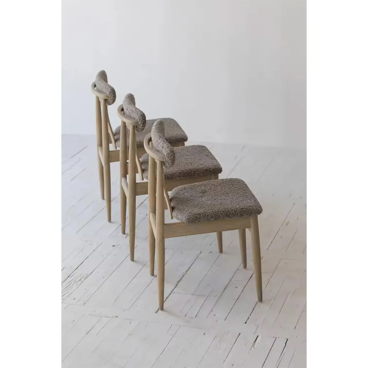 Custom Handmade Wabi-Sabi Style Solid Wood Teak Dining Chair Antique Design Home Furniture for Home or Hotel Use