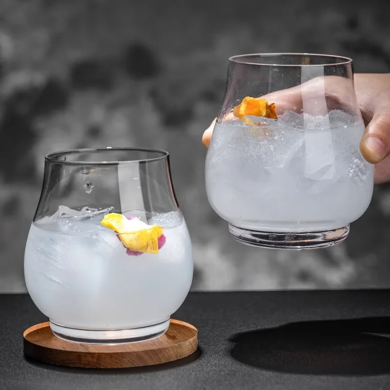 Creative convergent fragrant cocktail glass pot-bellied cold drink juice beer glass Vodka rum snifter whisky glass.