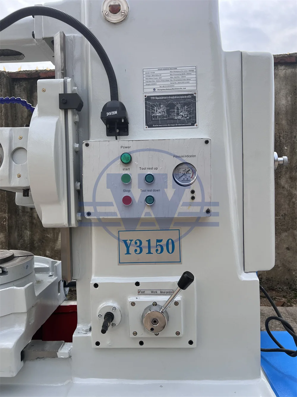 Factory Supply Y3150 Y3180 Small Cnc Gear Hobbing Machine Metal Gear Hobbing Machine For Sale Gear Processing Equipment