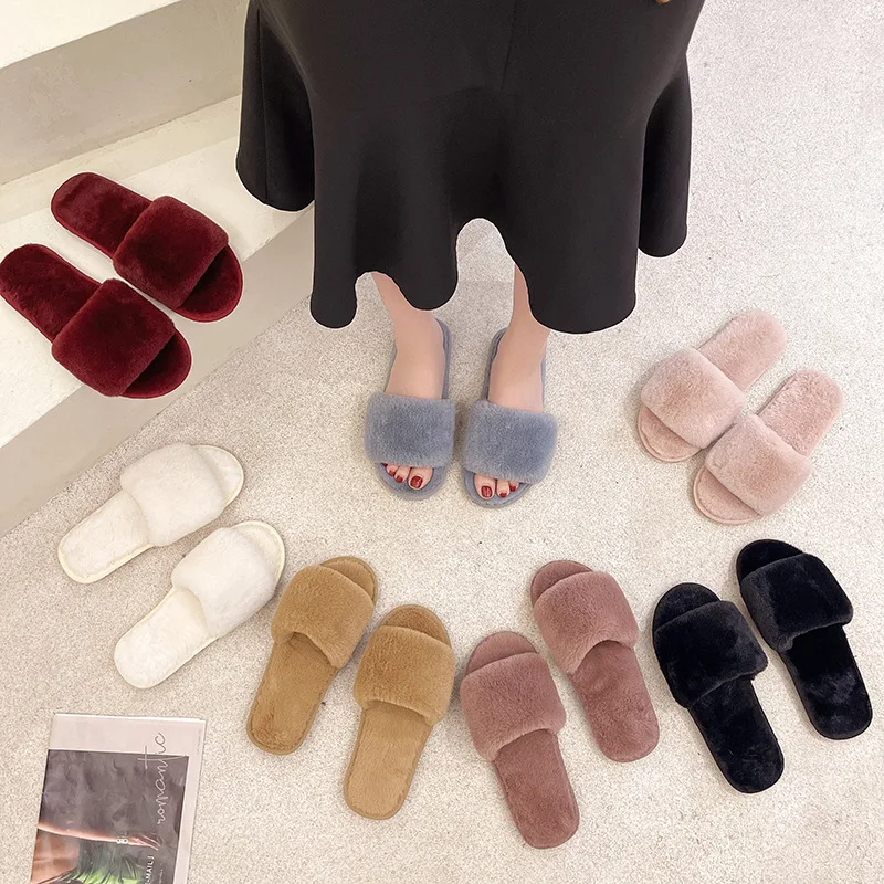 Fashionable Soft Plush Furry Slides Open-Toe Imitated Faux Fur Flat Sandals for Indoor Outdoor Use Shaggy Slippers for Women