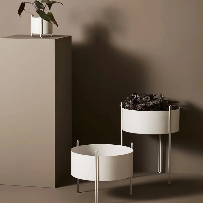 gorgeous metal planting pot for garden beautiful floral planter in mild steel gardening decoration