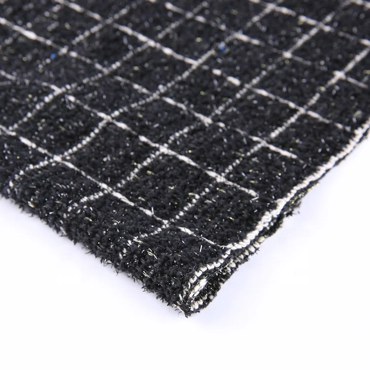 good quality polyester gingham yarn dyed plaid jacquard knitted women winter coats fabric with silver lurex