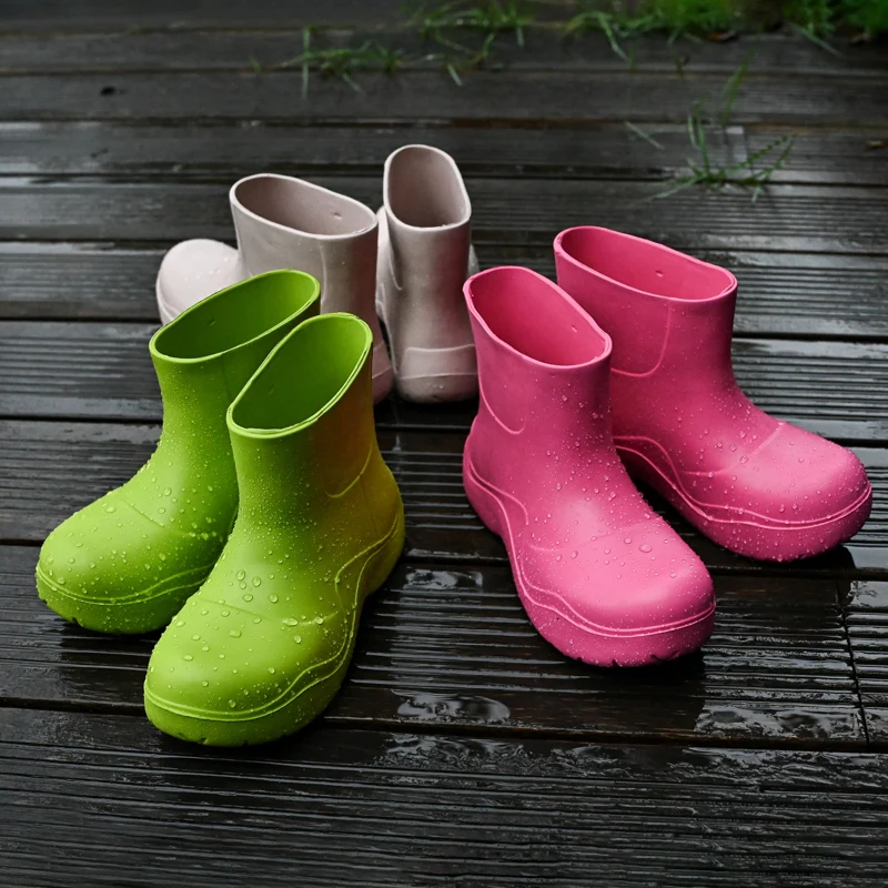 Rainboots for women outdoor waterproof Ant-slip summer Wading shoes Climbing shoes Mosquito prevention OEM logo slippers for men