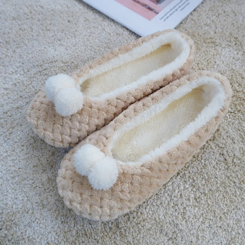 Thick Non Skid Winter Sleepers Shoes Women Non Slip House Cozy and Fuzzy Sherpa Stylish Slipper Socks