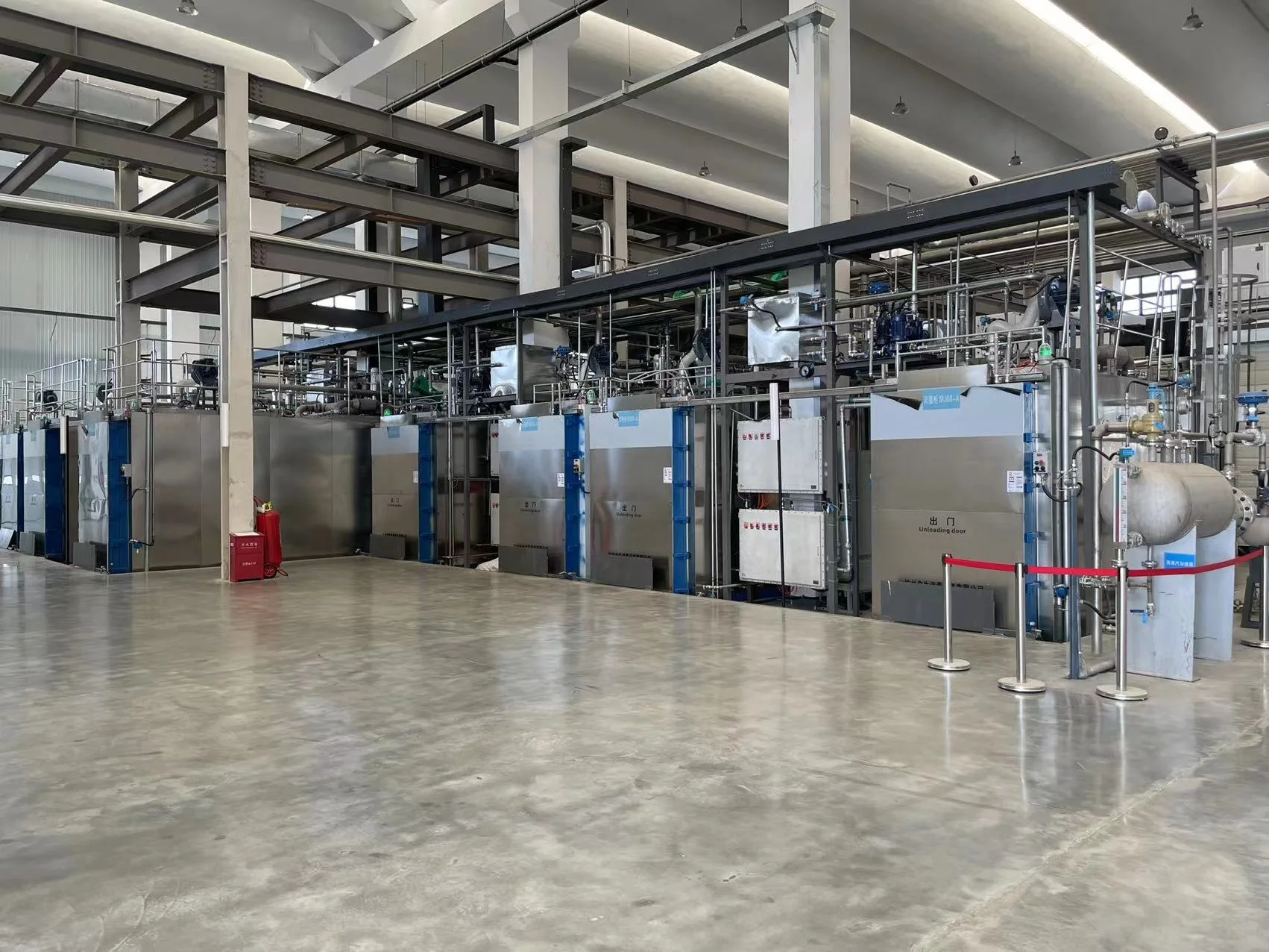 Stainless Steel Automatic 4m3 EO Gas Steam Fumigation Sterilizer Container Machine For Medical Gears Gloves