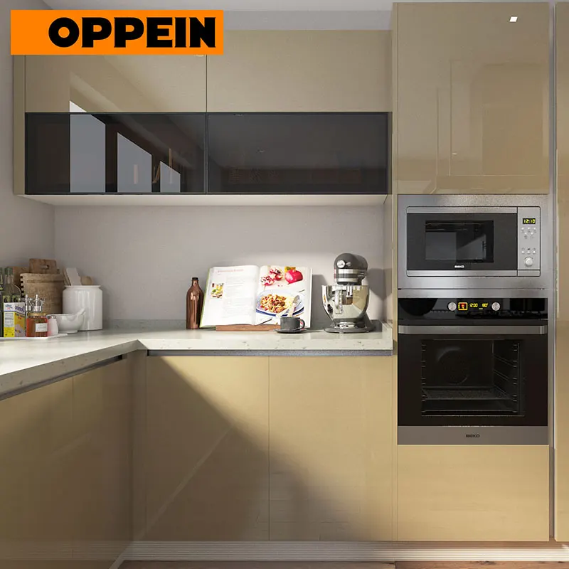 OPPEIN Modern Open Plan High Gloss Beige Kitchen Cabinets with Undermount Sink