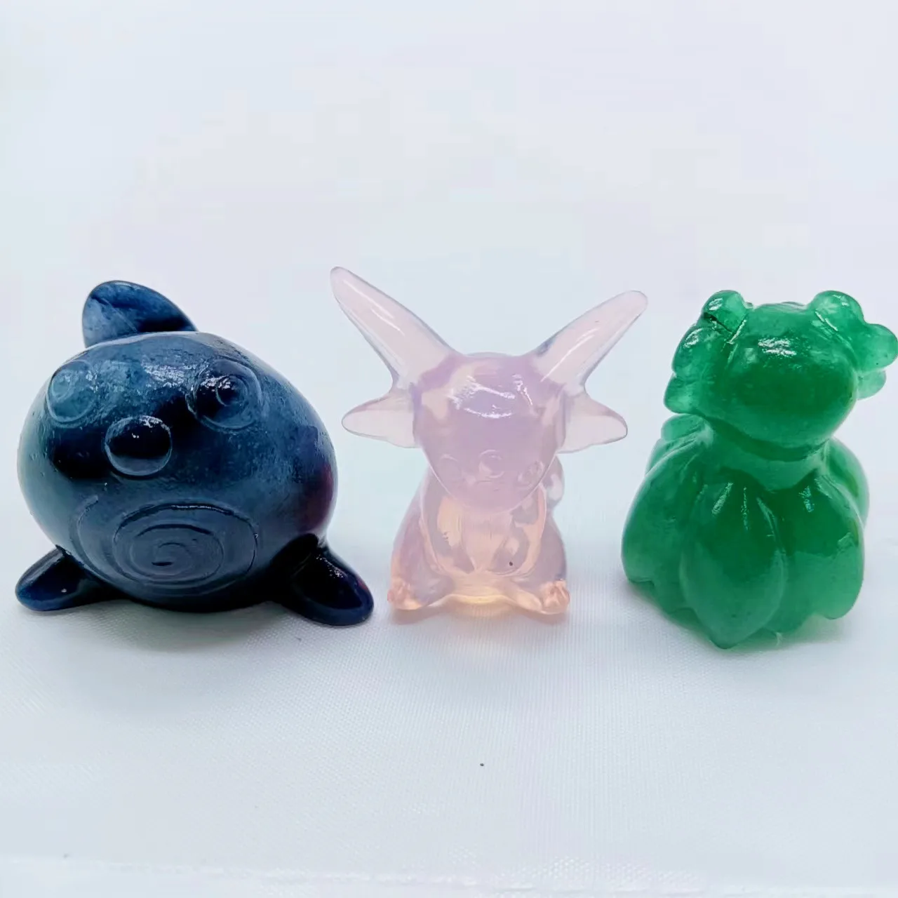 Natural Crystals Healing Stone Mixed Shaped Crystal Mini Cartoon Monster Fluorite Animal Crafts Carvings