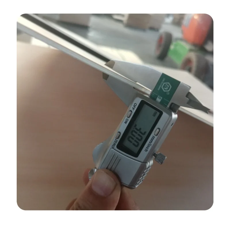 Wholesale high density basswood plywood 1.5mm 3mm Basswood plywood sheet For laser cutting