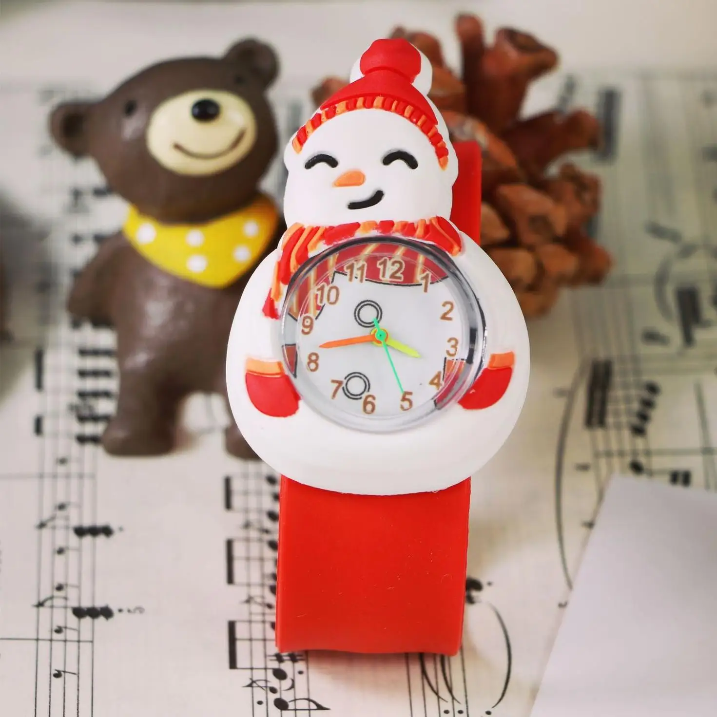 Best selling Cheap Christmas Gift Children Slap band Cartoon watch Low cost electronic toy kids watch