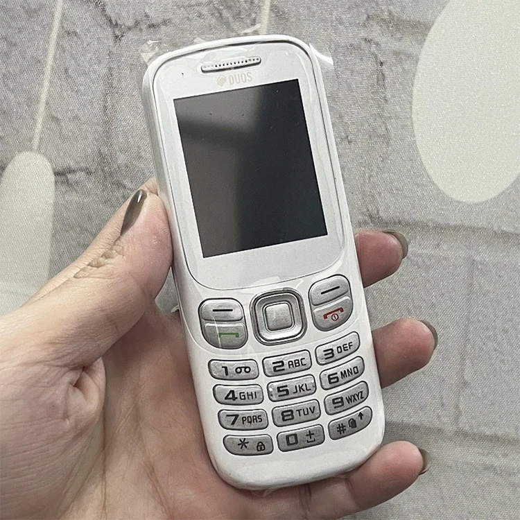 Factory elder phone mini card smartphone mobile phone for elderly slim rugged mobile phones