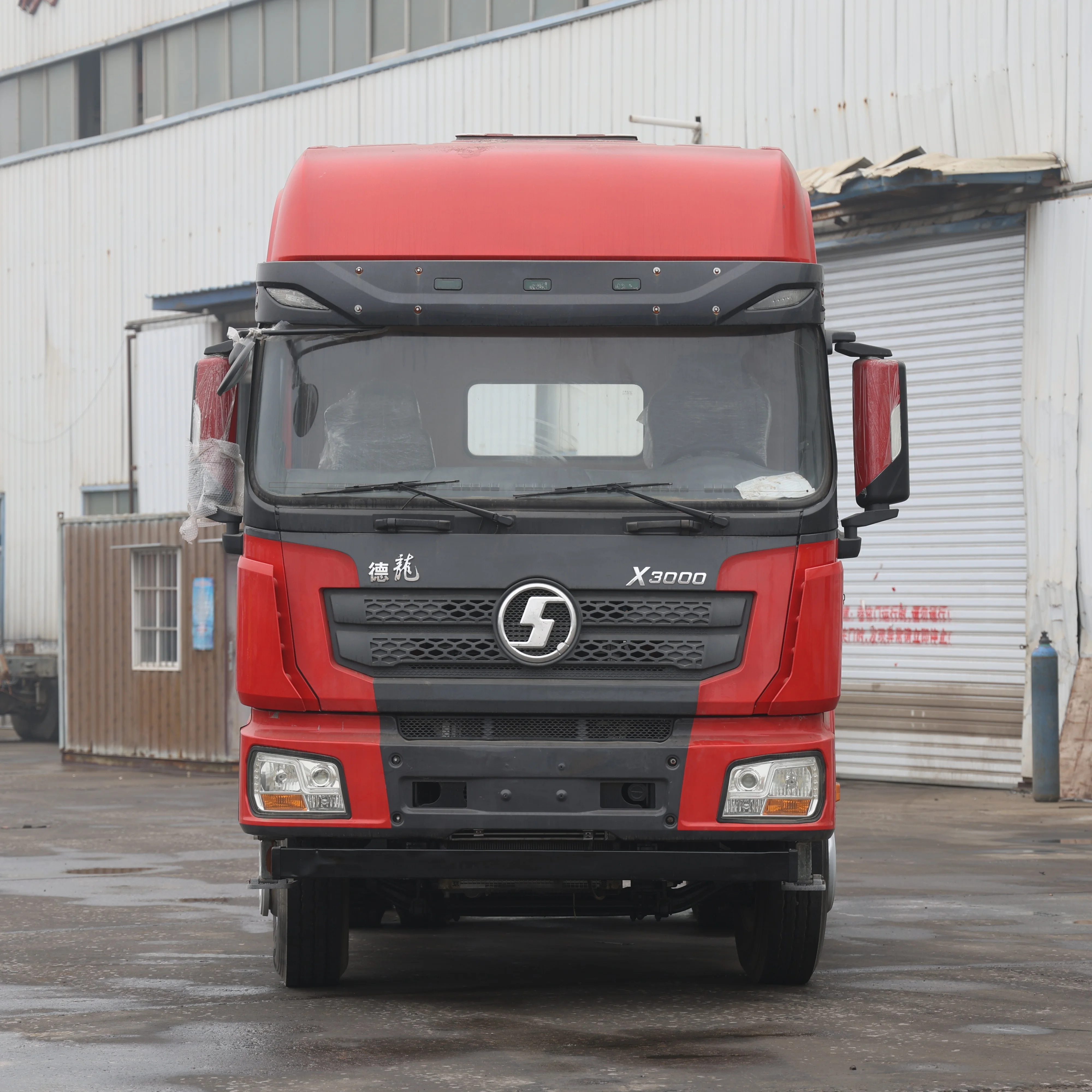 Used Very Low Mileage Shacman X3000 Weichai Engine 500Hp 6x4 Tractor Truck For Sale