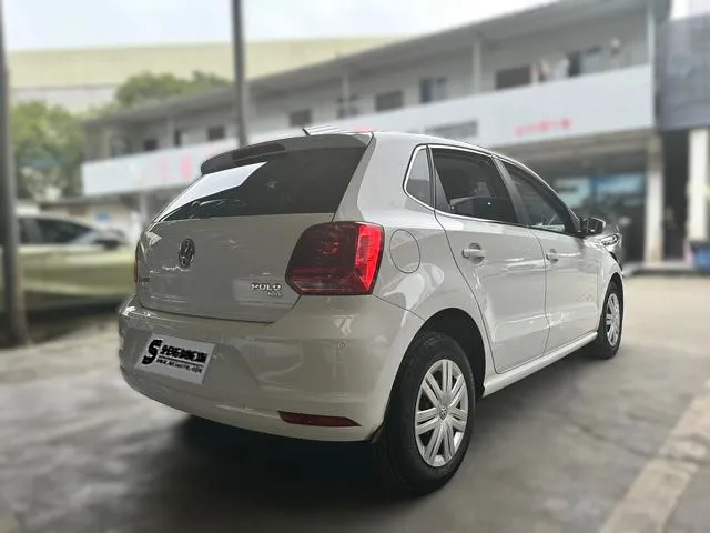 2018 Volkswagen Polo Safety Edition хэтчбек 1.5L автоматический с тканевыми сиденьями R14 шины FWD привод левое Рулевое управление