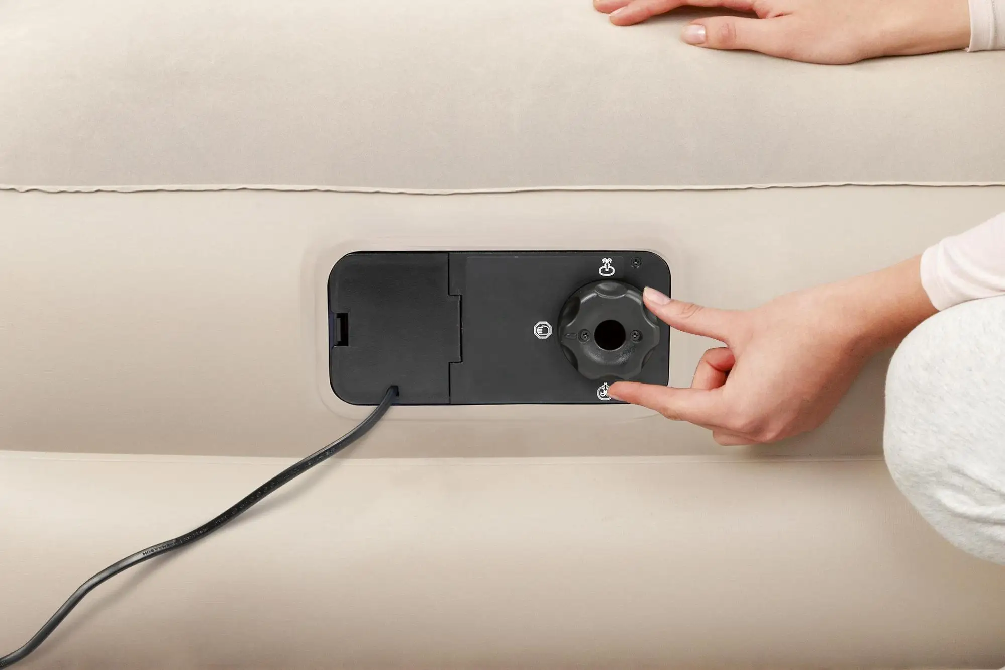 Bestway 67694 Tritech Air Mattress Twin with Built-in AC Pump Built-in Pillow 75 in. x 38 in. x 16.5 in.