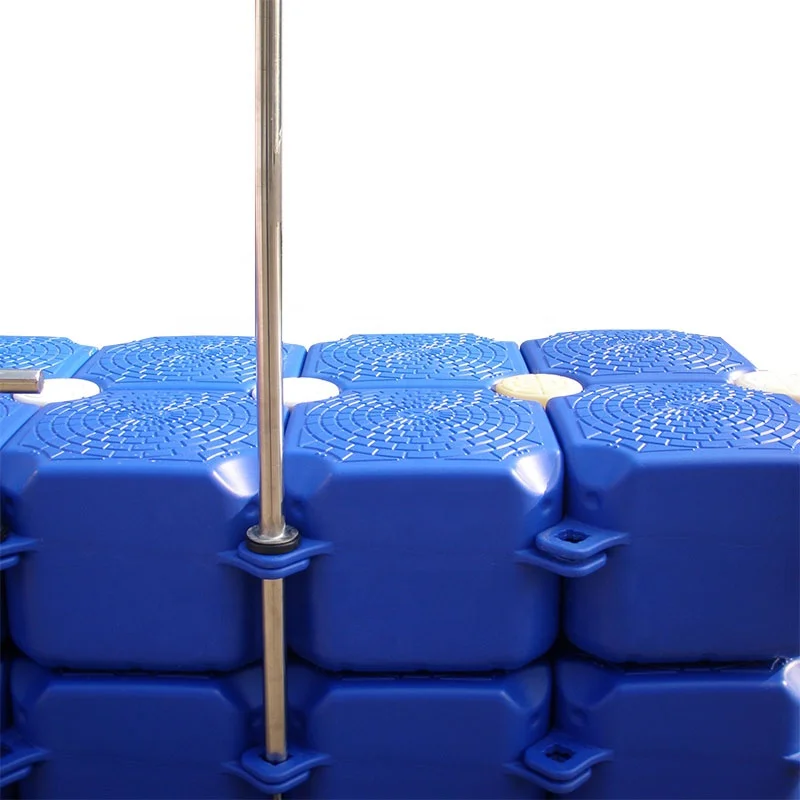 Environmentally Friendly Floating Bridge With Plastic Cube for Jetty in the Sea