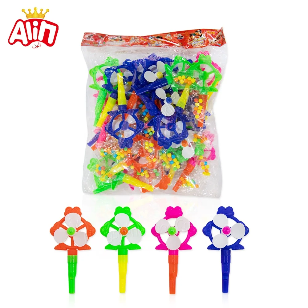 Plastic low price color Frog-shaped windmill candy whistles