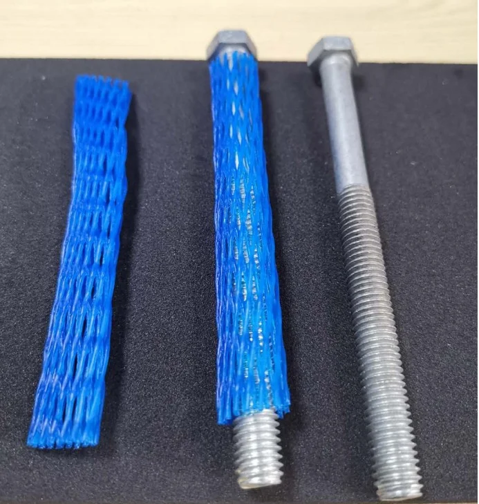 Different Width 25kg/roll  White Plastic PE Tube Net for Packing on Sales