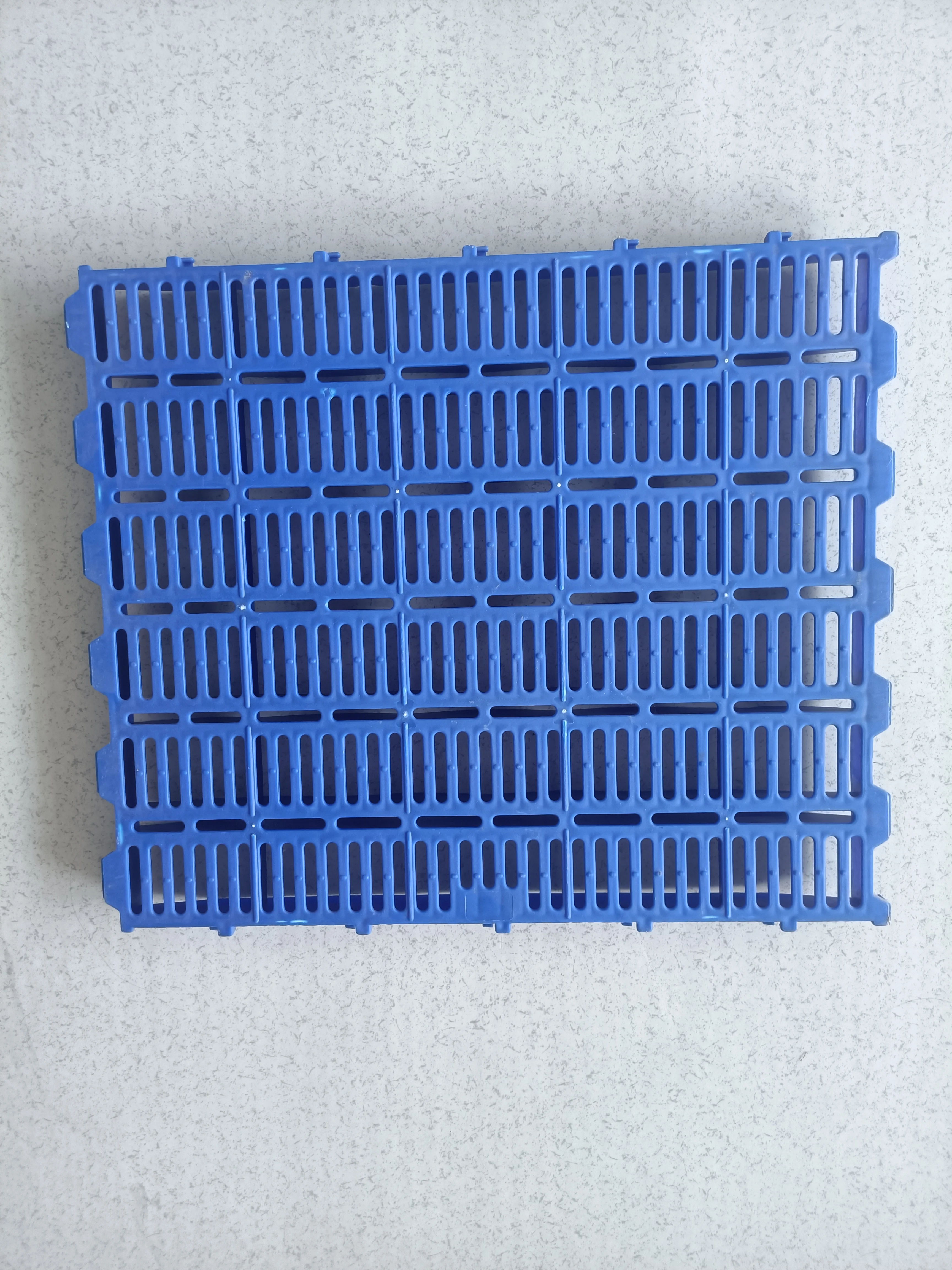 2022 DDM New Pig Plastic Slats Floor Plastic Slatted Floor For Pigs Plastic Slat Floor