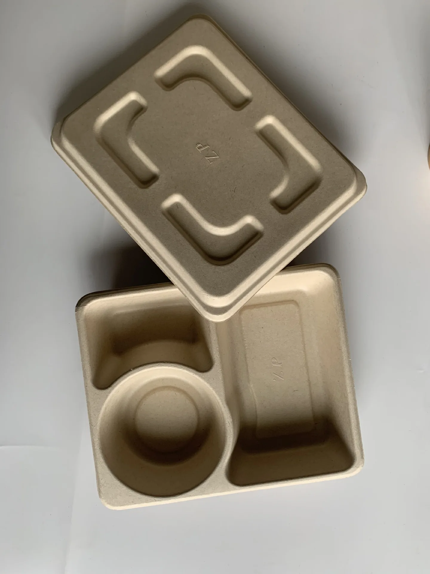 Disposable Plastic Flip-Top Lunch Box Food Containers For Microwave Heating Disposable Eco-Friendly Lunch Box