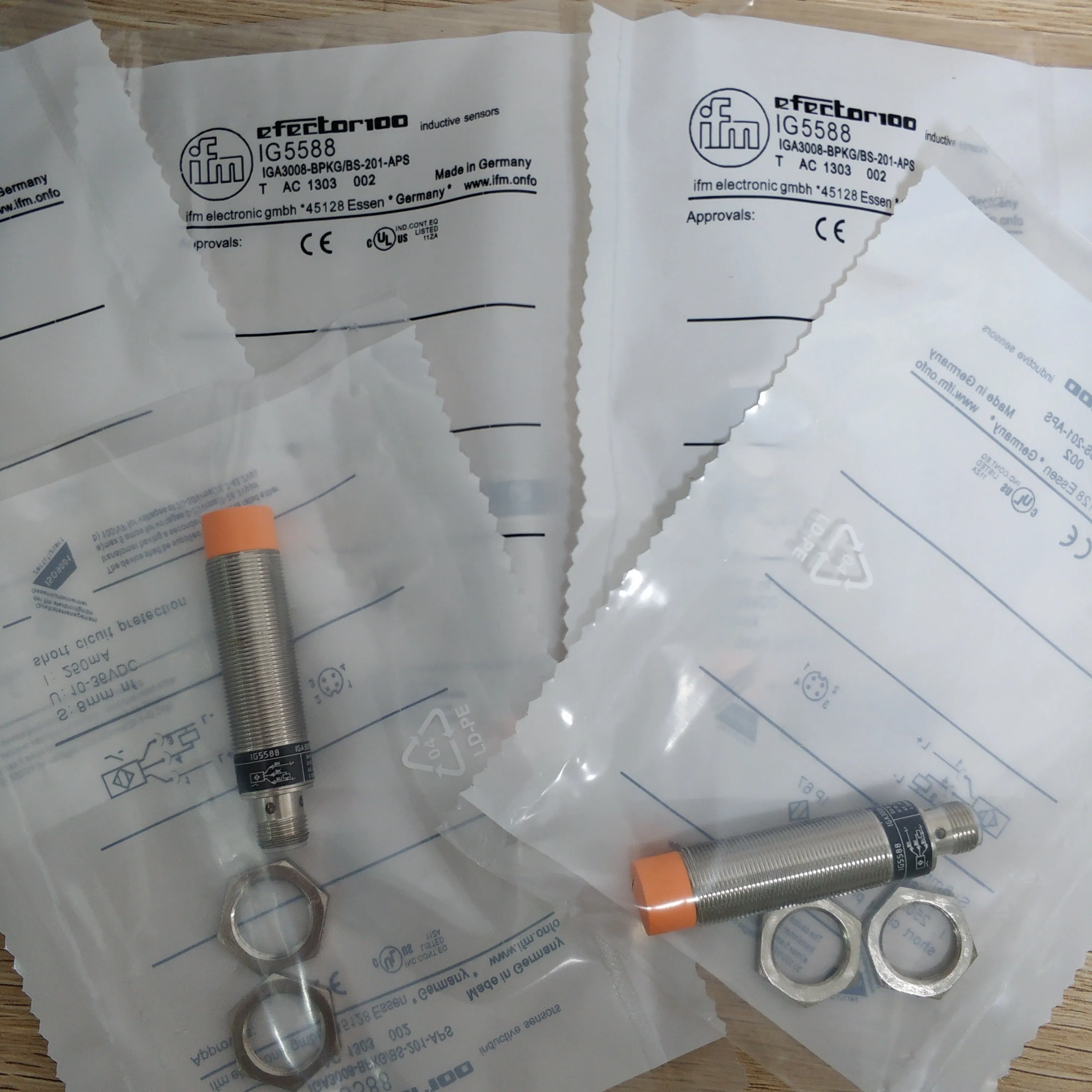 IFM Inductive Sensor IG5588  IG5582 IG5584  IG5575 IG5579