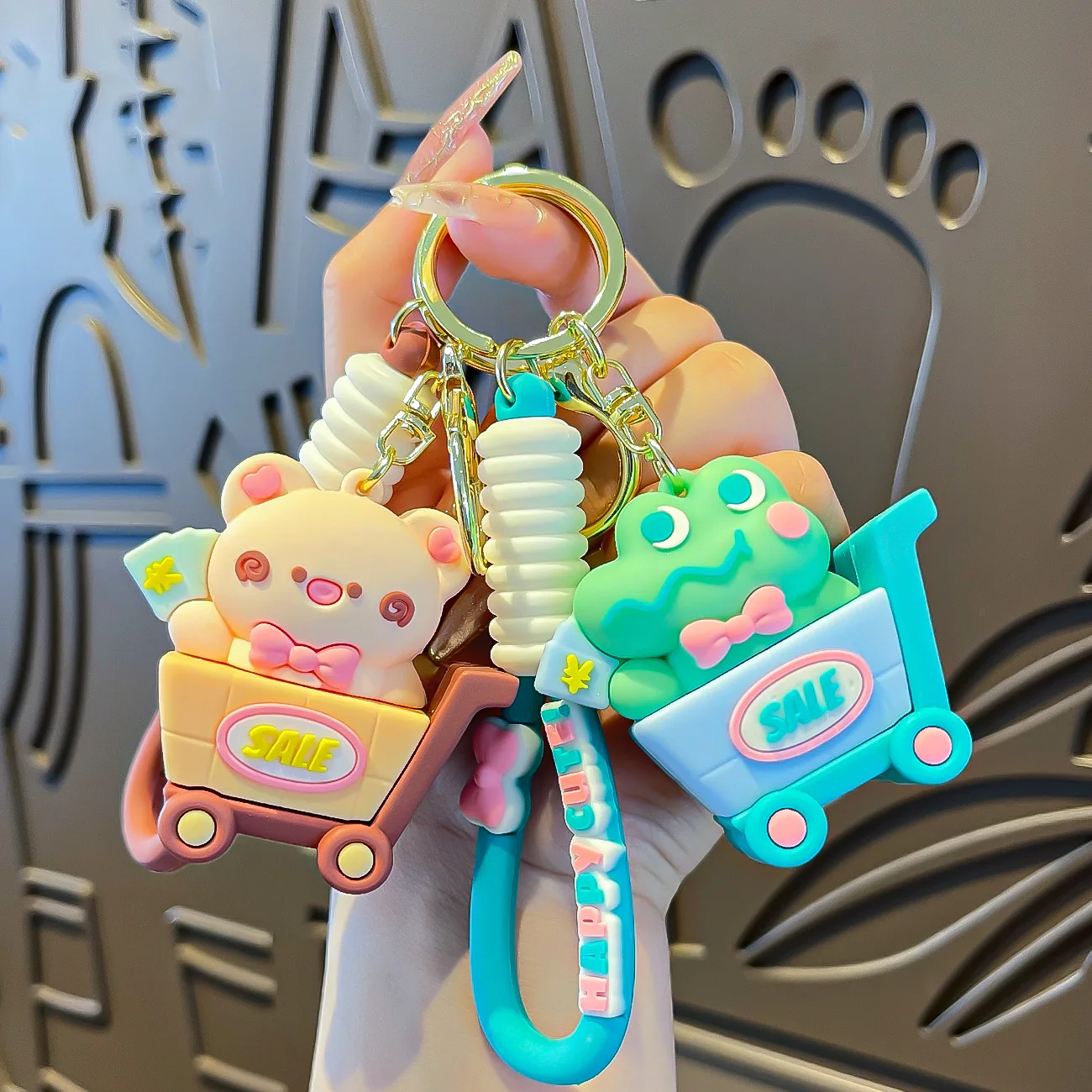 Wholesale Animal Shopping Cart Keychain Cute Cartoon Bear penguin crocodile keychain for kids student
