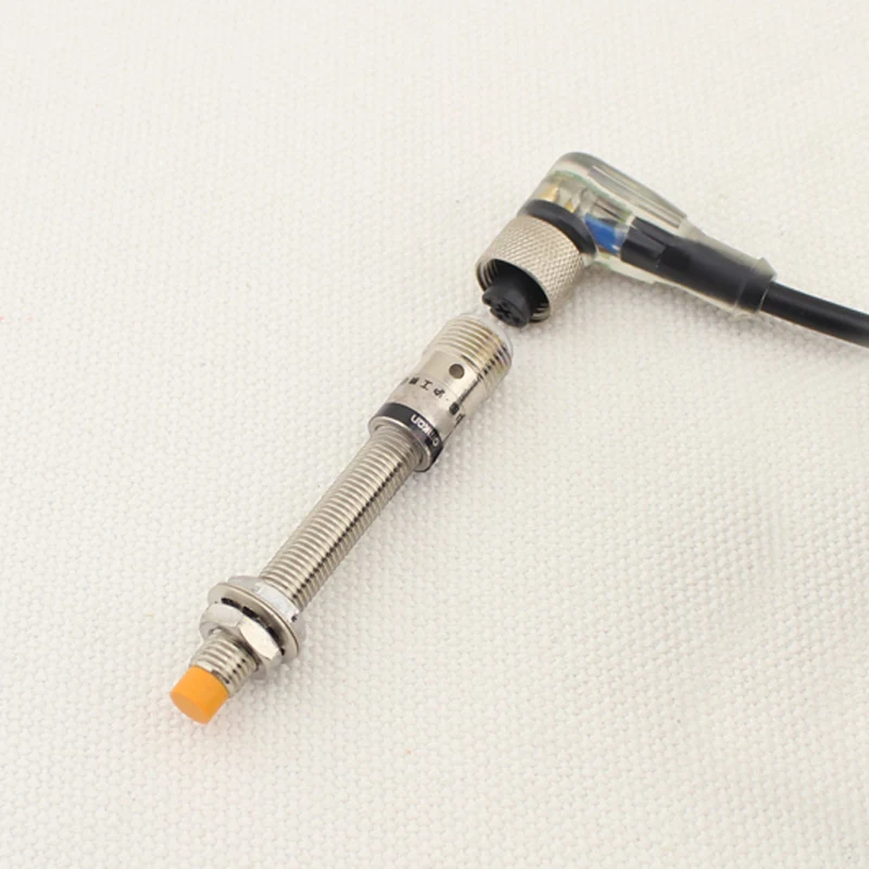 Bi1.5-M8 Ni2-M8-AN6XRN6XAP6XRP6XAD4XRD4XAZ3XRZ3X-H1141 Inductive proximity sensor M8  2mm 1mm  2/3/4-Wires PNP NPN IP67