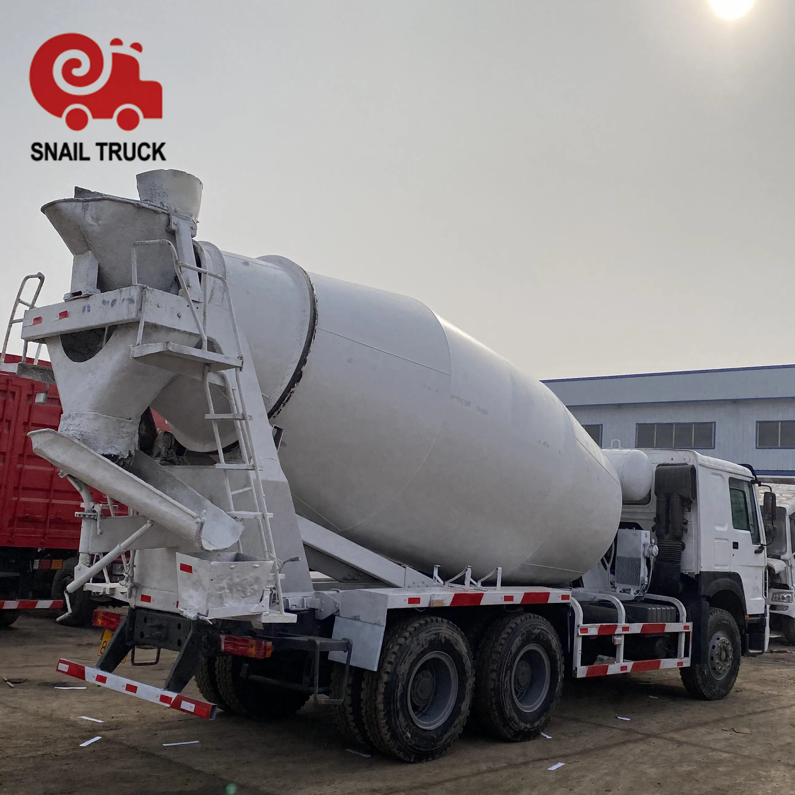 Sinotruk HOWO 6x4 10 wheeler 12 cubic meters transmit mixer tank truck for sale