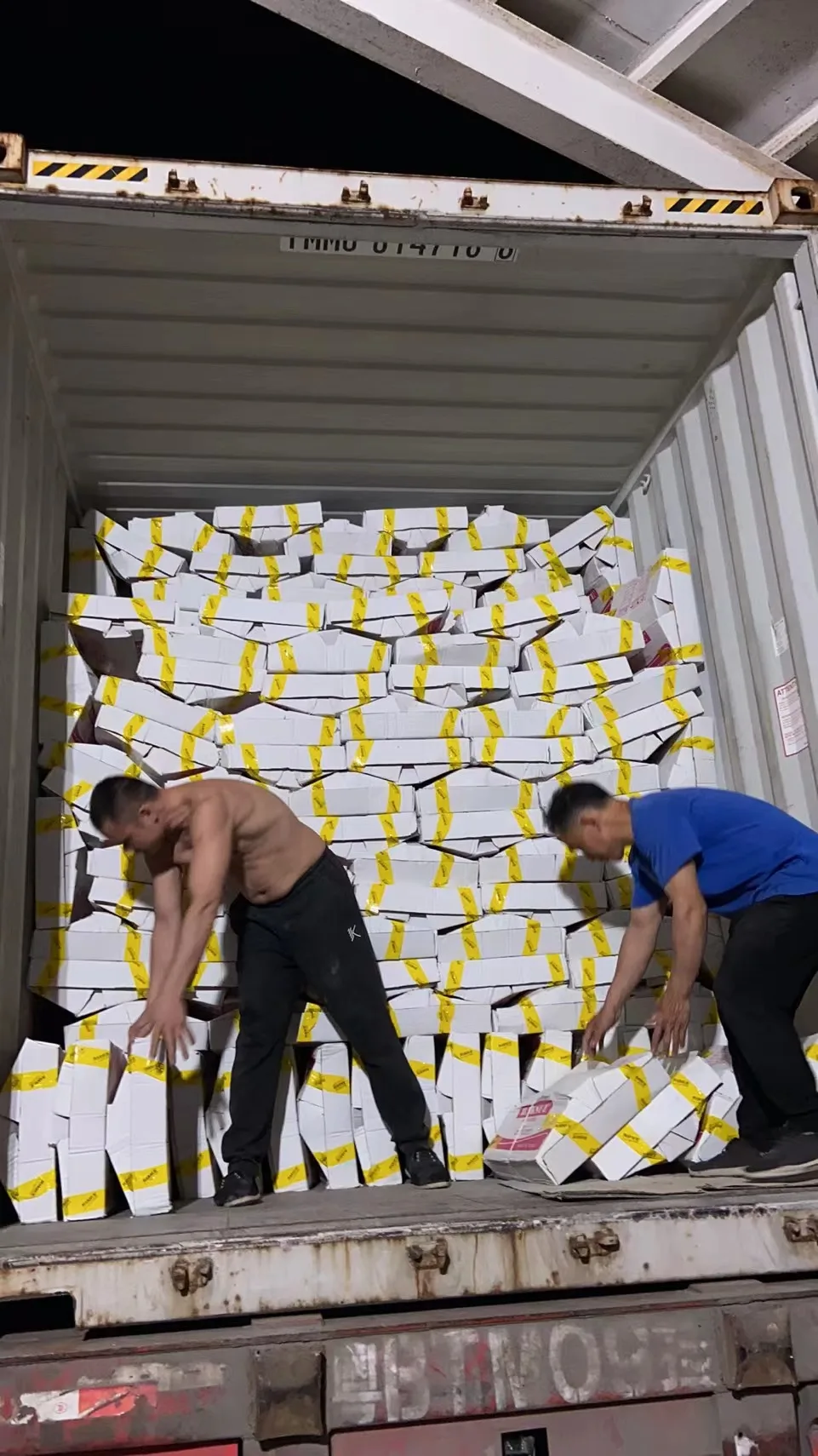 High Quality Public WC Public One Piece toilet Sensor Wall hung Urinal