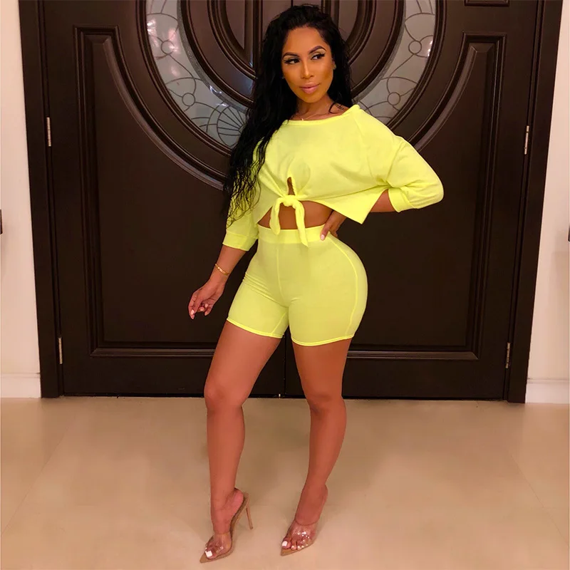 
2021 New Arrivals Woman Set Two Piece Wholesale Fashion Sexy Short Tshirt And Shorts Women S 2 Piece Pants Set Tracksuits 