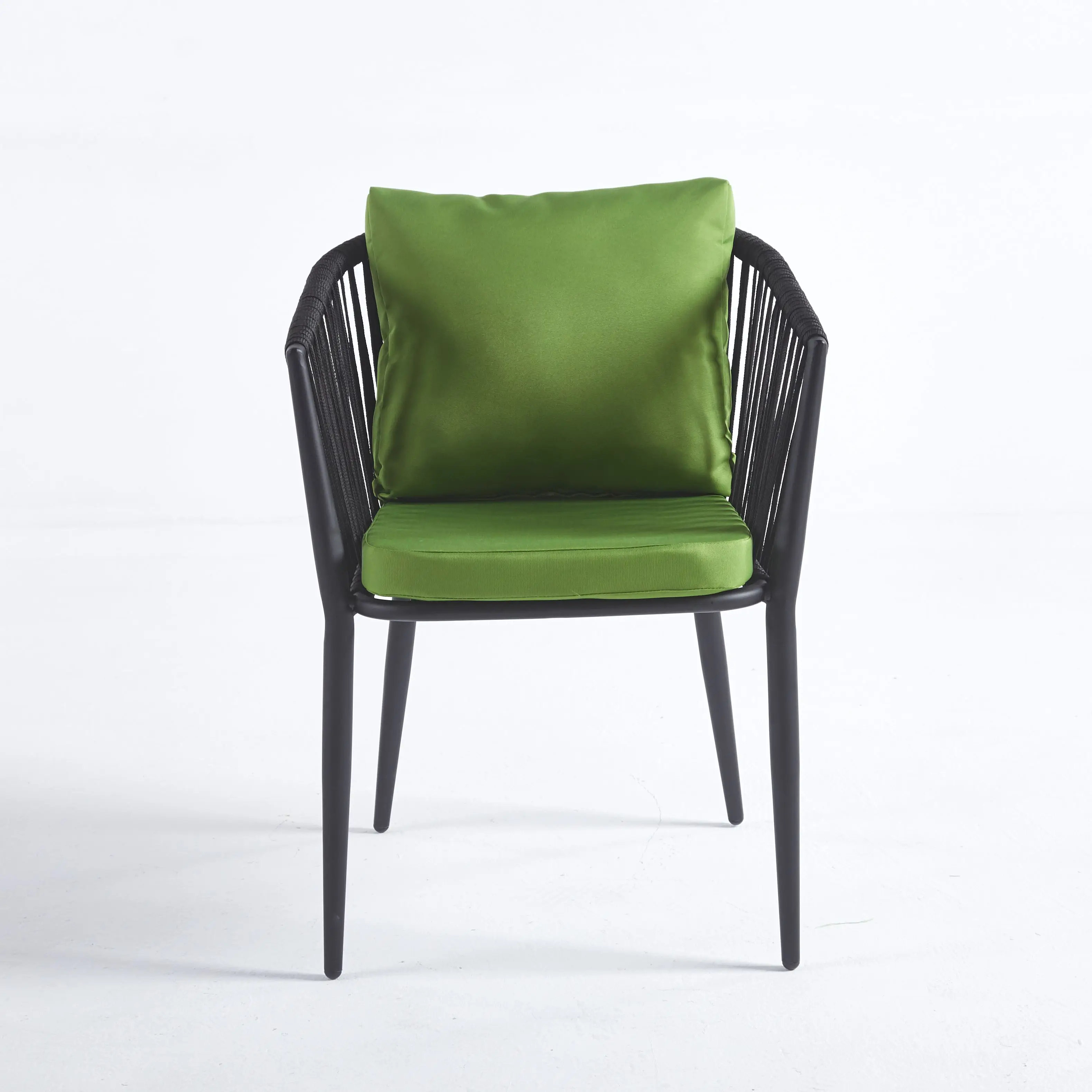 2023 hotsell woven rope outdoor stackable wholesale iron frame metal patio cafe garden dining chair with waterproof cushion