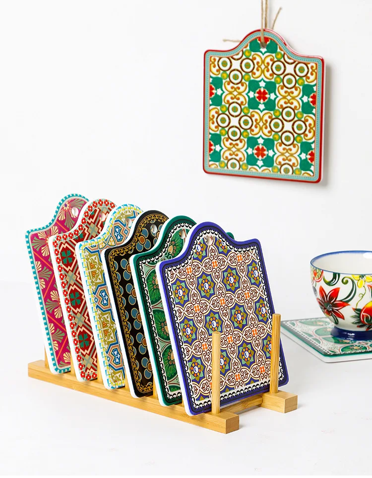 Ameican Style Pattern High Quality Ceramic Heat Insulation Pad Household Plate Square Ceramic Mat