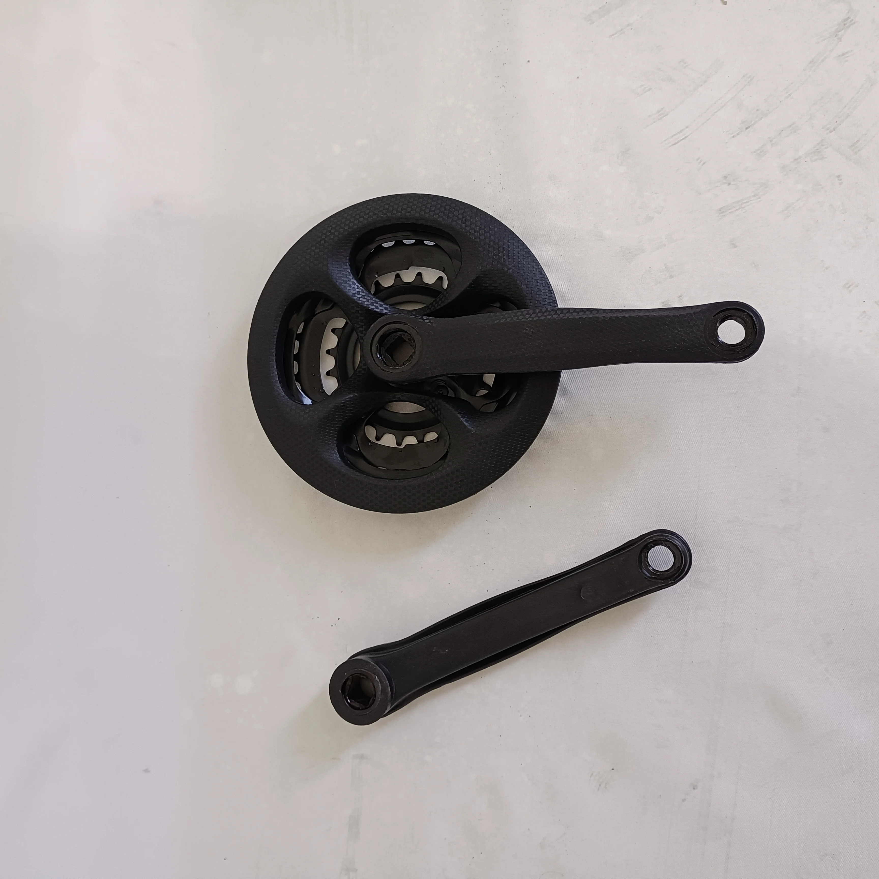 High Quality Bicycle Crankset Black Color Bicycle Chainwheel And Crank Set Bike Chainwheel