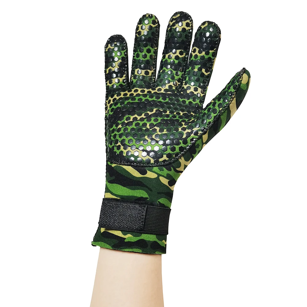 Custom Premium Camouflage Neoprene Swimming Wetsuit Gloves Surfing Diving 5mm Gloves